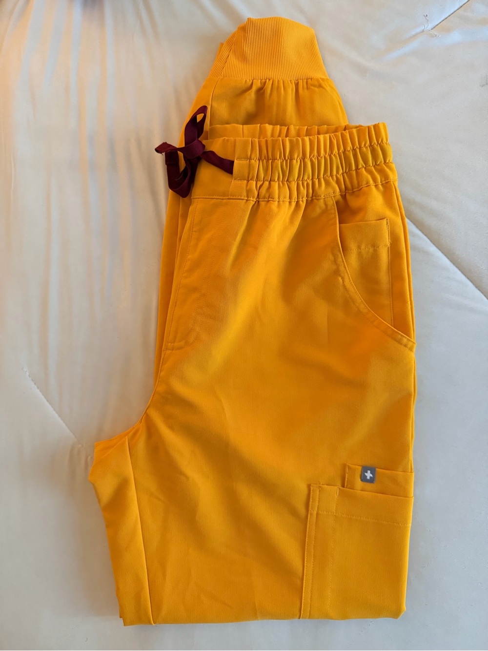 FIGS Women’s Emergency Yellow Uman High Waisted Relaxed Jogger - Sm Tall